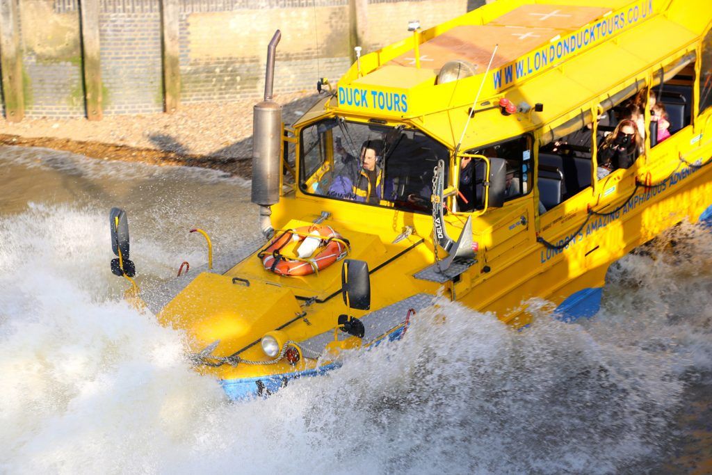 duck tours london